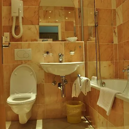 Отель Grand Du Parc