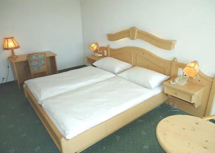 Отель Grand Du Parc Кран-Монтана